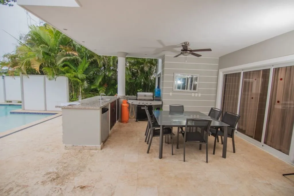 3-Bedroom Villa near Sosúa with Modern Design, foto 10