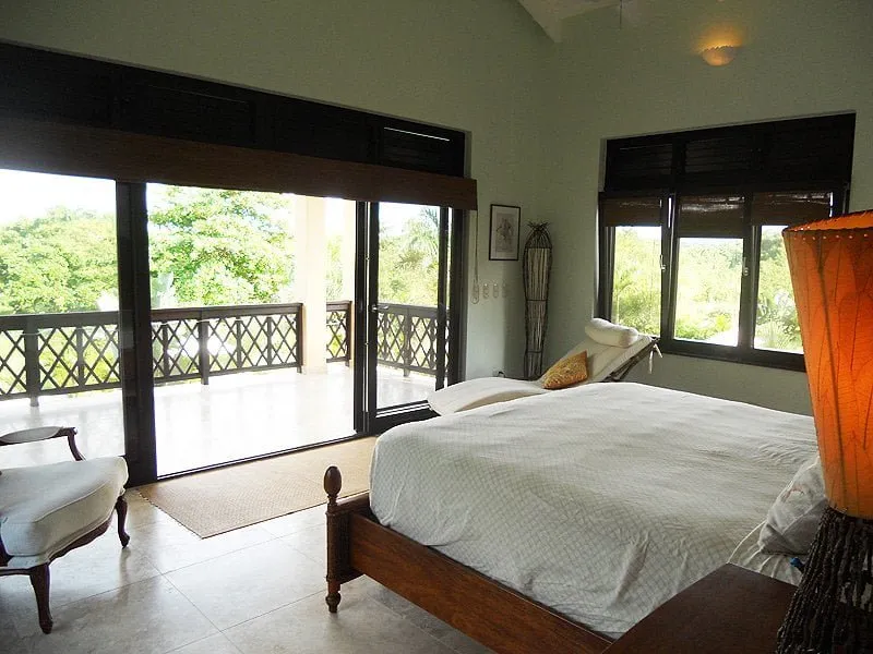 A LA VENTA – VILLA ESPACIOSA Y AMUEBLADA, foto 9