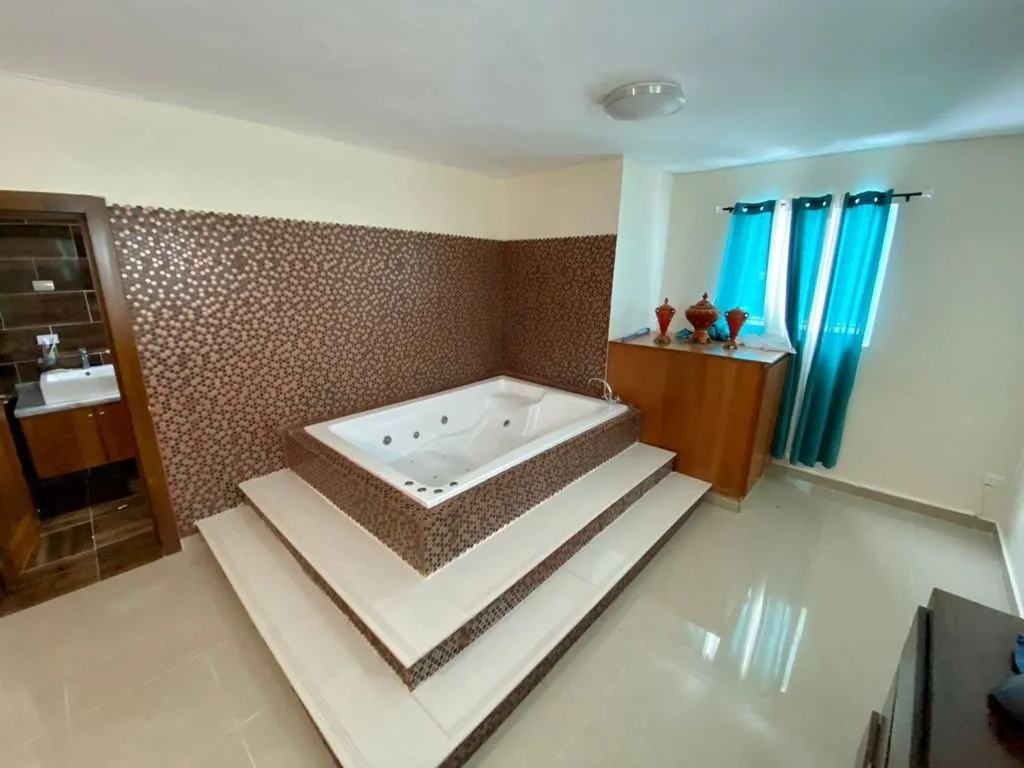 DISPONIBLE – 4HB – APARTAMENTO EN SANTIAGO, foto 8