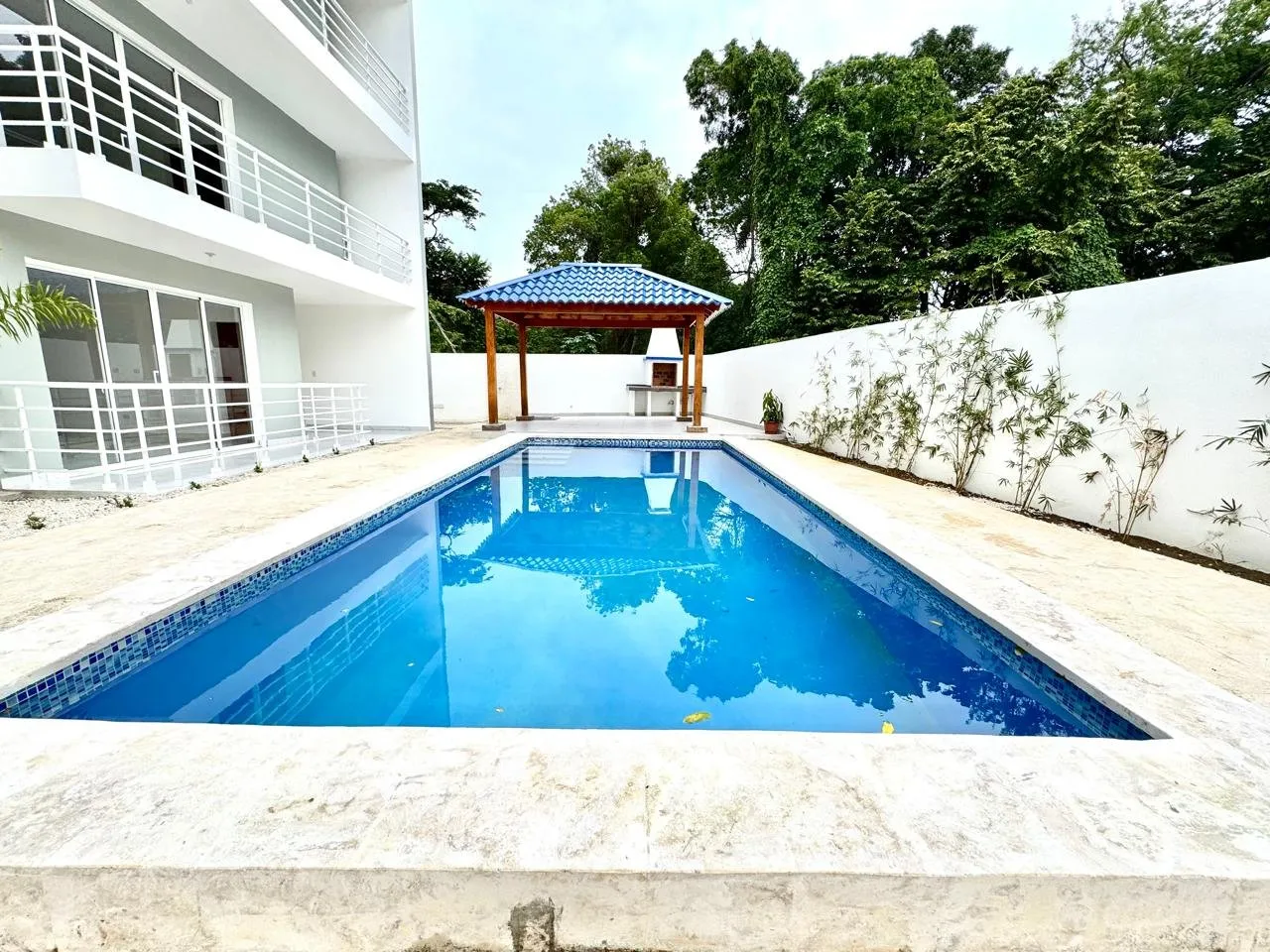 Apartamentos en Venta – Proyecto Cerrado con Piscina en Sosúa, foto 3