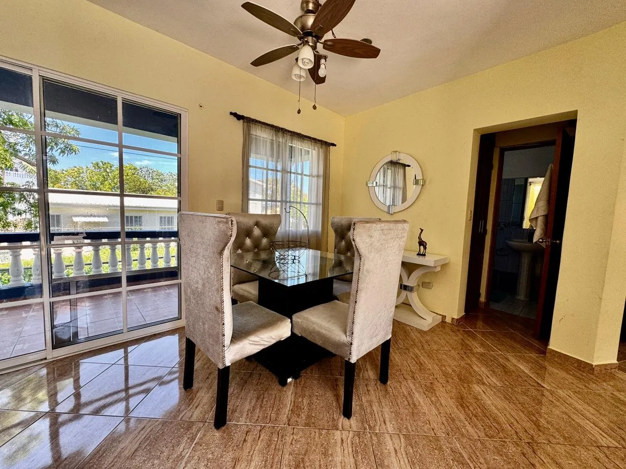 Beautiful Two-Story Home for Sale in Sosúa – Near La Sirena Market, foto 8