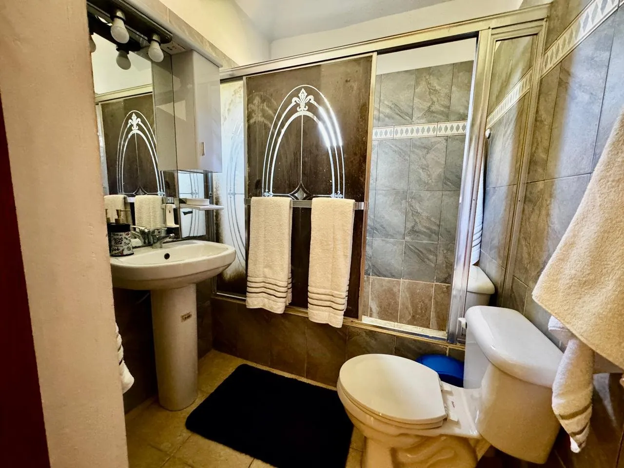 Beautiful Two-Story Home for Sale in Sosúa – Near La Sirena Market, foto 10