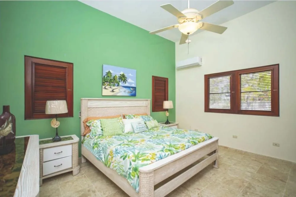 Casa Deborah: elegancia tropical en Sea Horse Ranch, foto 10