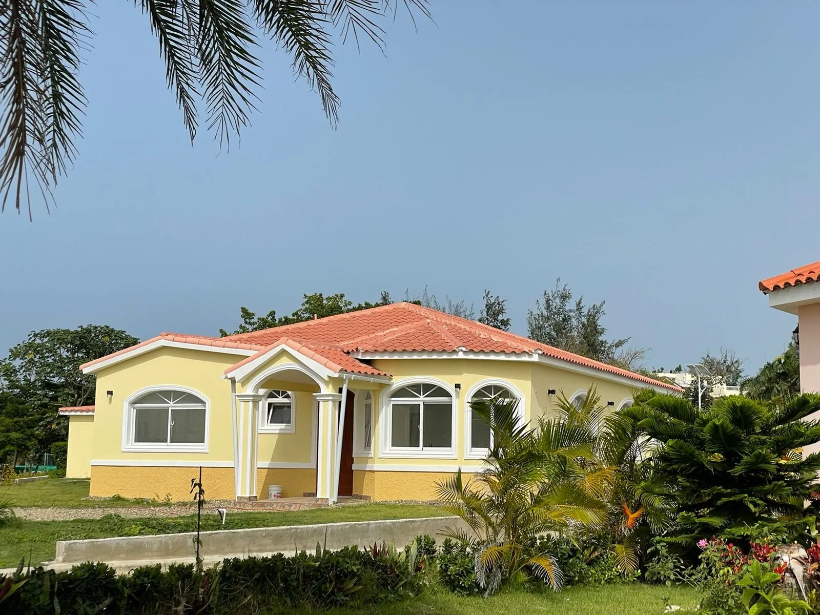 Casa en Ocean Village Sin Muebles, foto 3