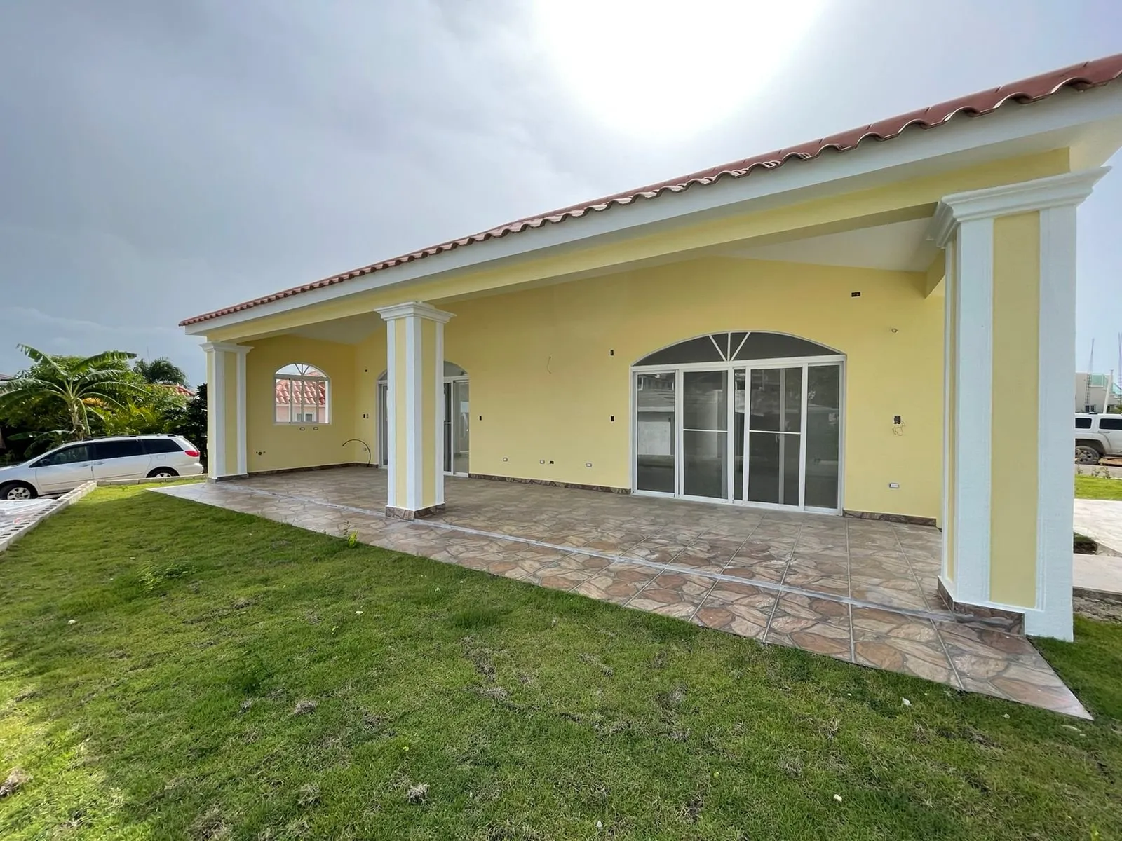Casa en Ocean Village Sin Muebles, foto 6
