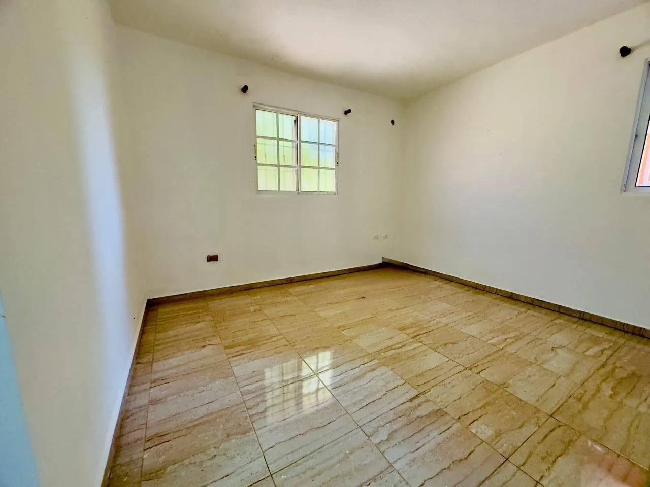 Casa Familiar de 4 Habitaciones – Cerca de la Base Aérea de Sosúa, foto 8