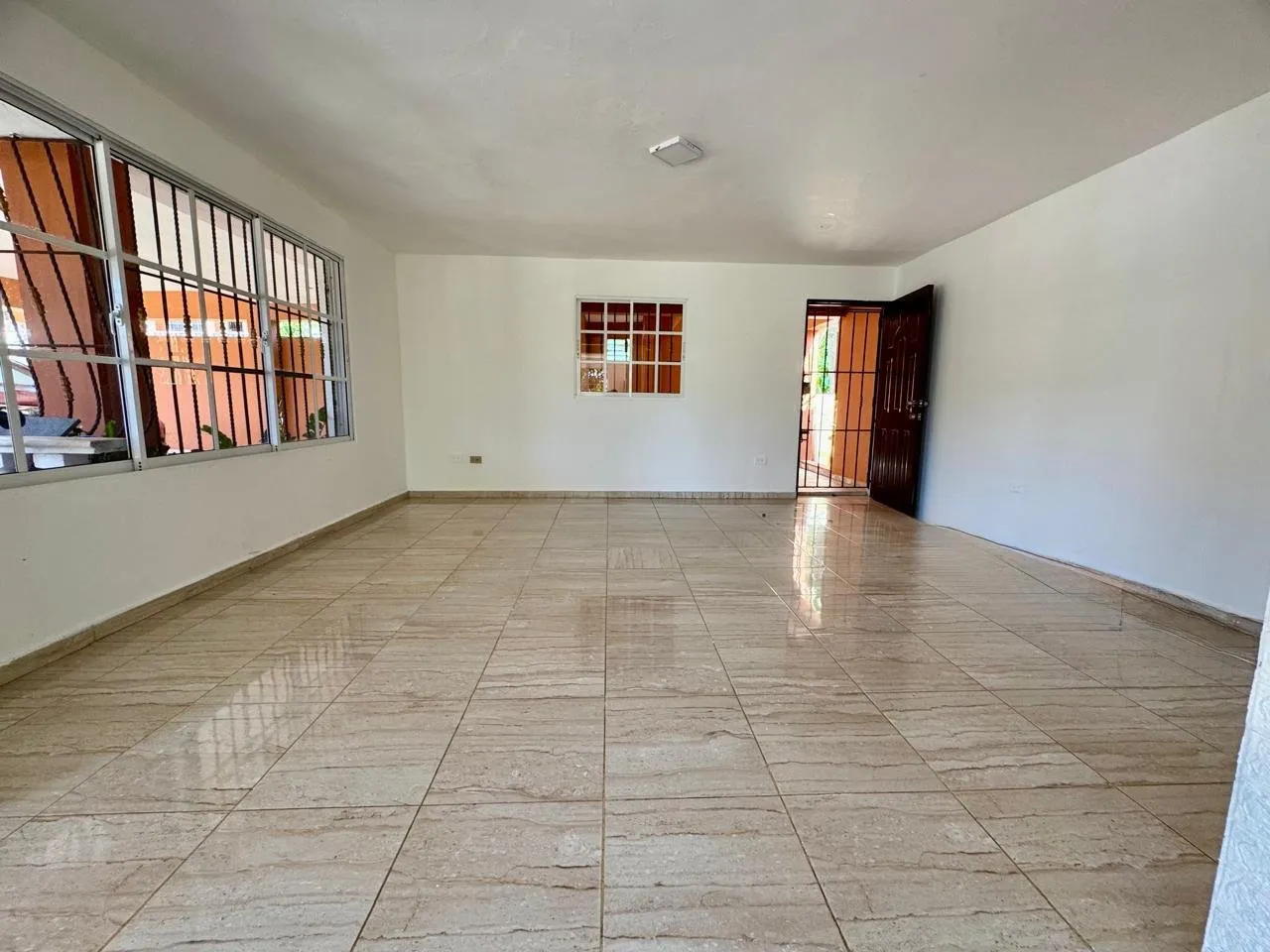 Casa Familiar de 4 Habitaciones – Cerca de la Base Aérea de Sosúa, foto 11