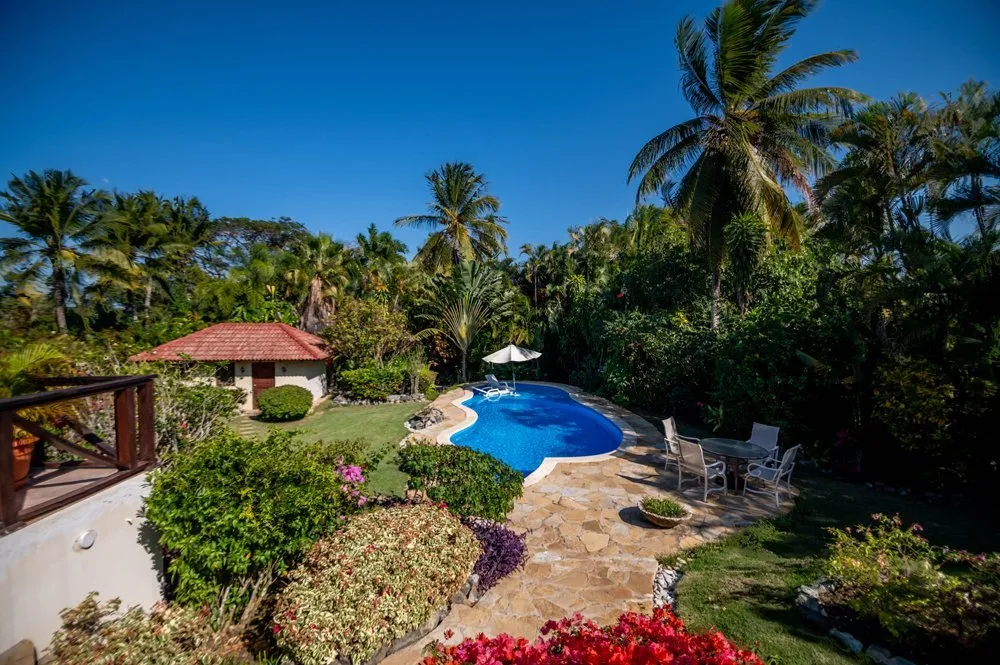 Villa Balinese: Tropical elegance with artistic soul in Sea Horse Ranch., photo 2