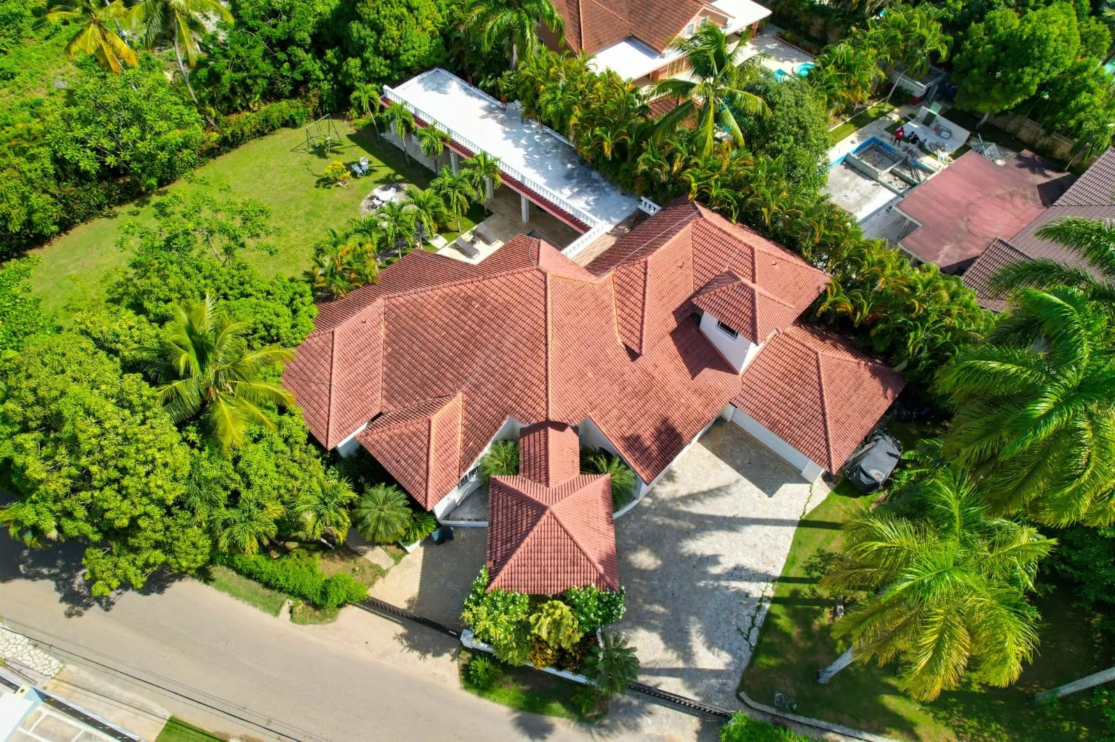 Villa de Lujo en Venta en Perla Marina, foto 5