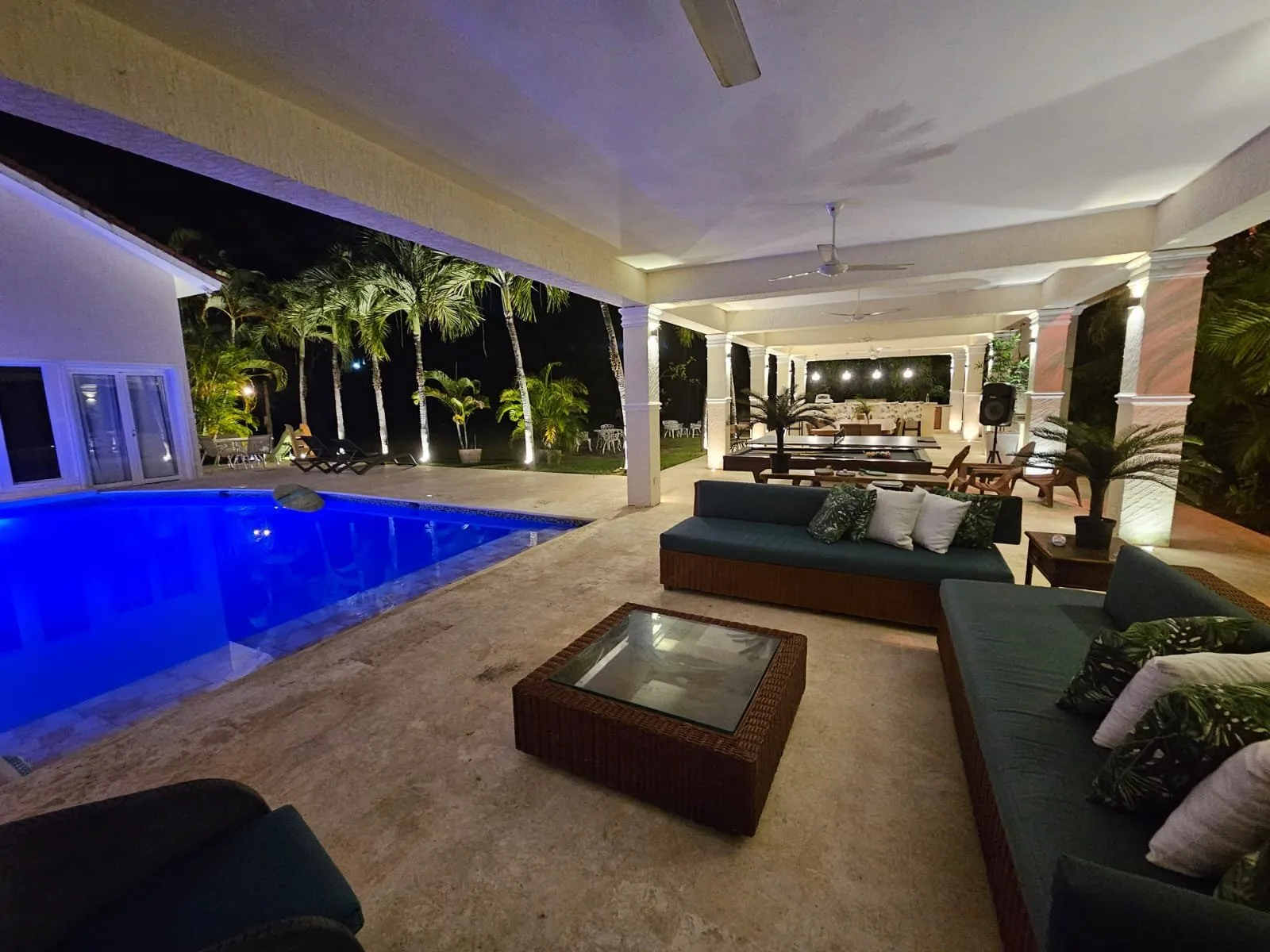 Villa de Lujo en Venta en Perla Marina, foto 8