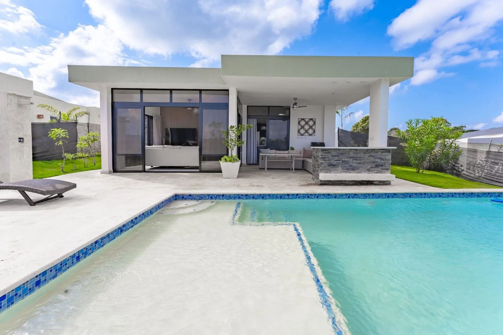Villa Sunset – Diseño Inteligente para la Vida Tropical, foto 4